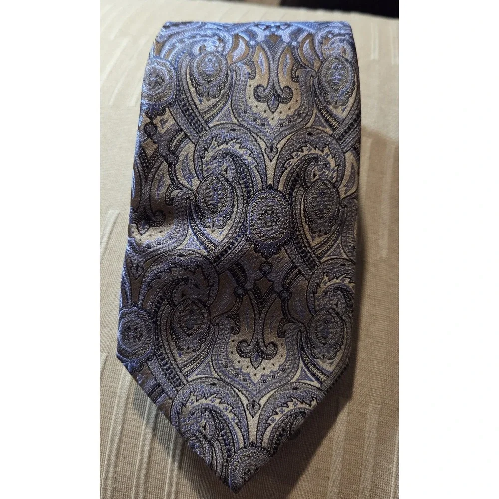 Birma Bibas Men's Necktie Blue/Gold Paisley Jacquard‎ 100% Silk